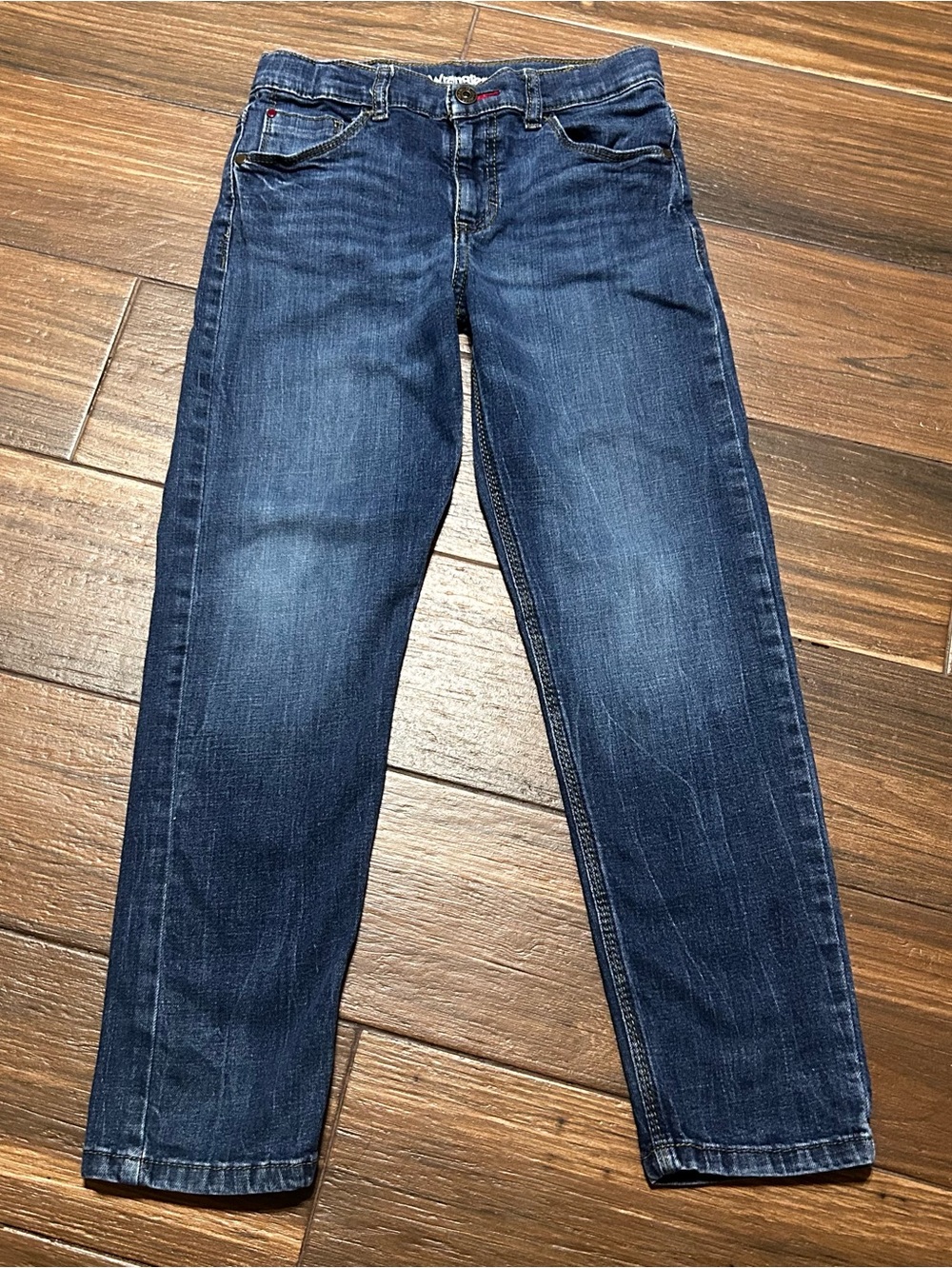 Wrangler Boys Regular Taper Jeans 10 Regular Medium Dark Wash Adjustable Waist